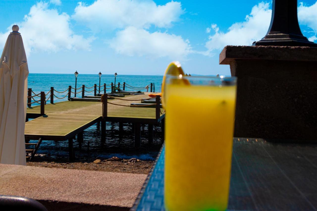 Kayalar Blue Beach Hotel Sazli ภายนอก รูปภาพ