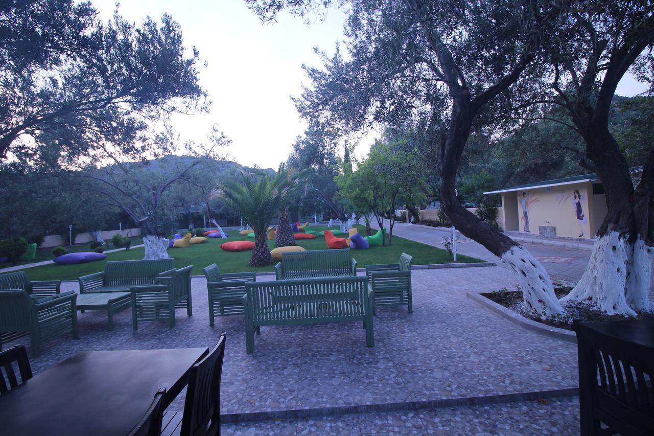 Kayalar Blue Beach Hotel Sazli ภายนอก รูปภาพ