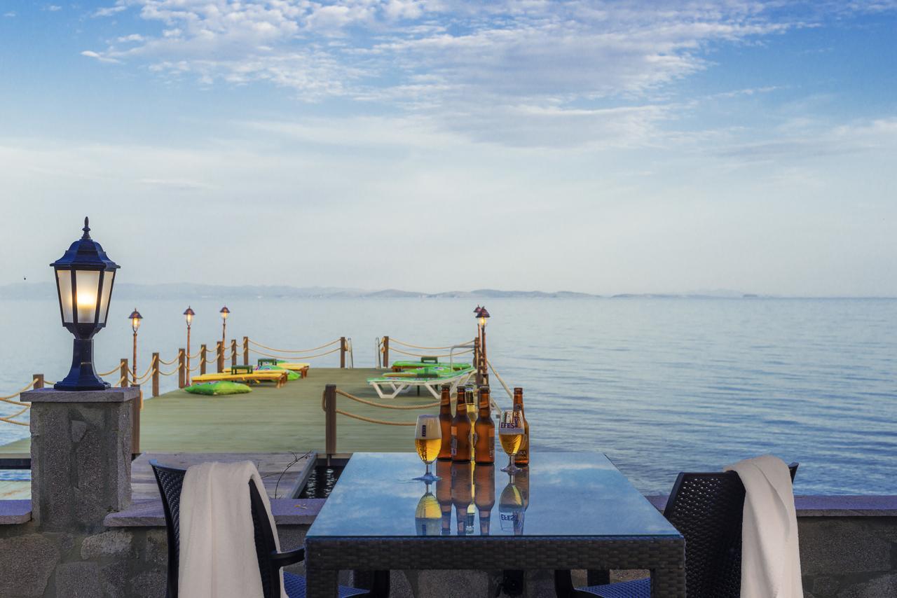 Kayalar Blue Beach Hotel Sazli ภายนอก รูปภาพ