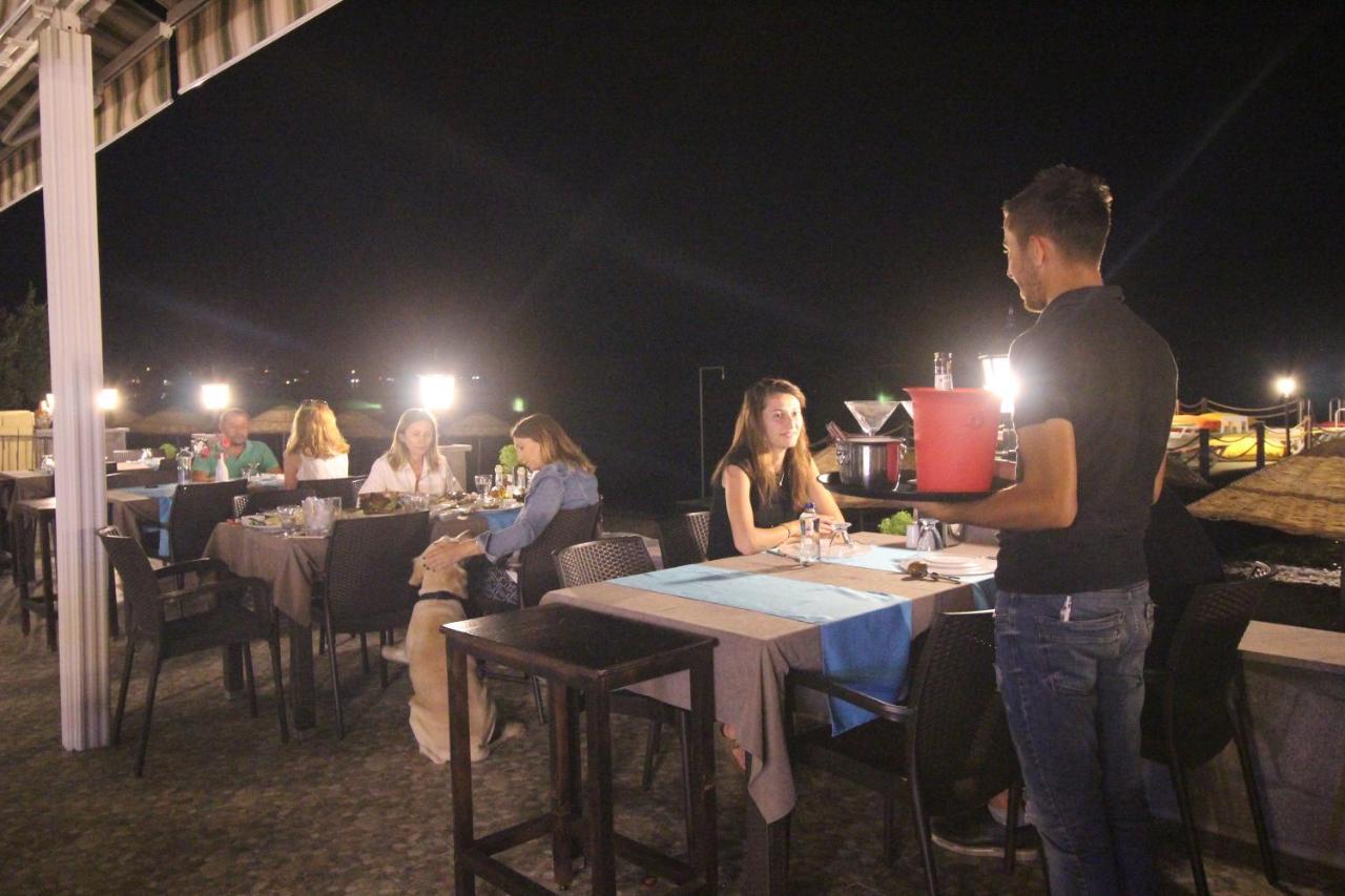 Kayalar Blue Beach Hotel Sazli ภายนอก รูปภาพ